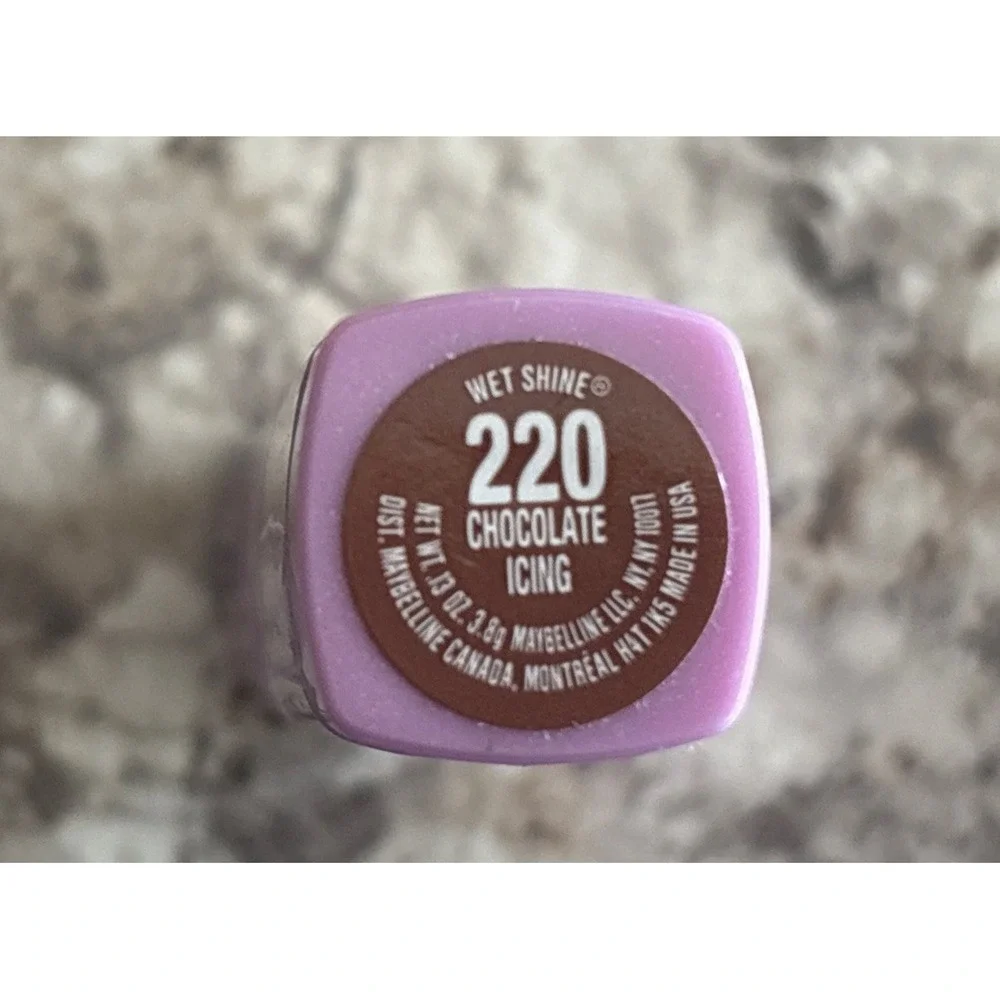 Maybelline Wet Shine Lipstick‎ Chocolate Icing #220 DISCONTINUED New Sealed